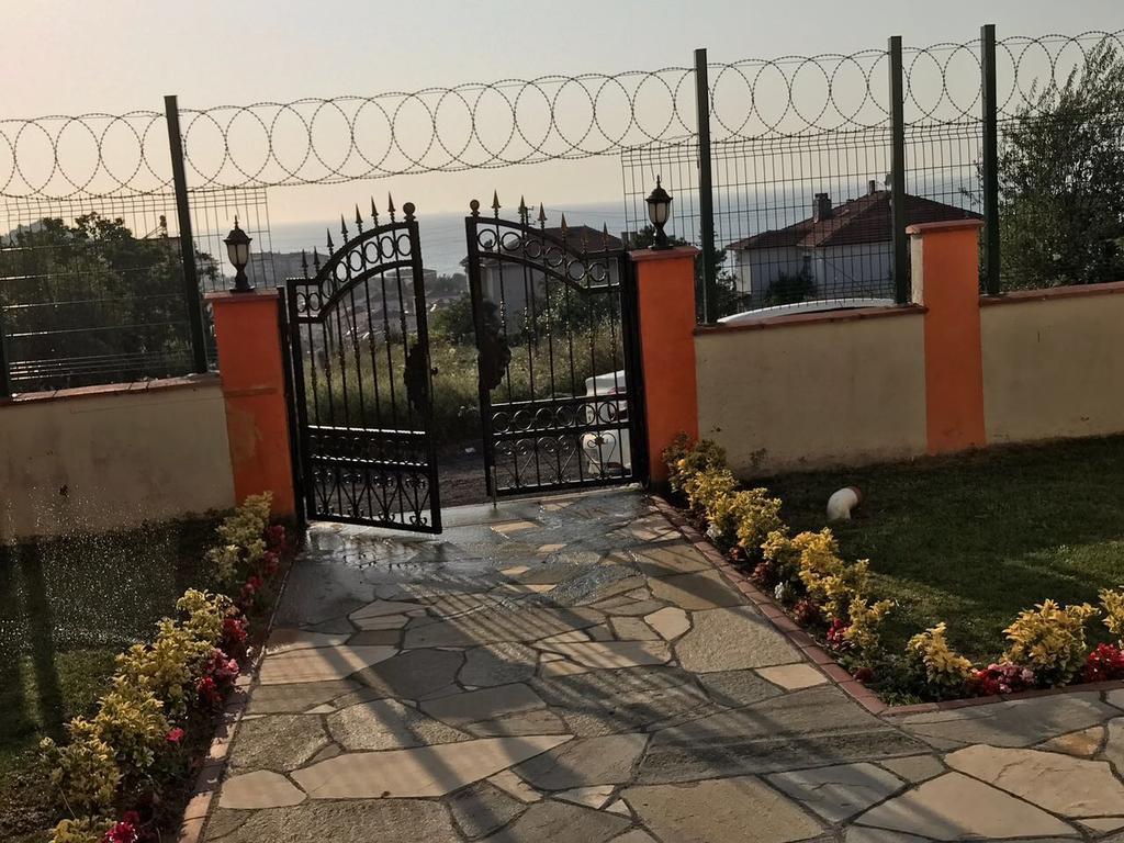 Yalova Apartments Екстер'єр фото